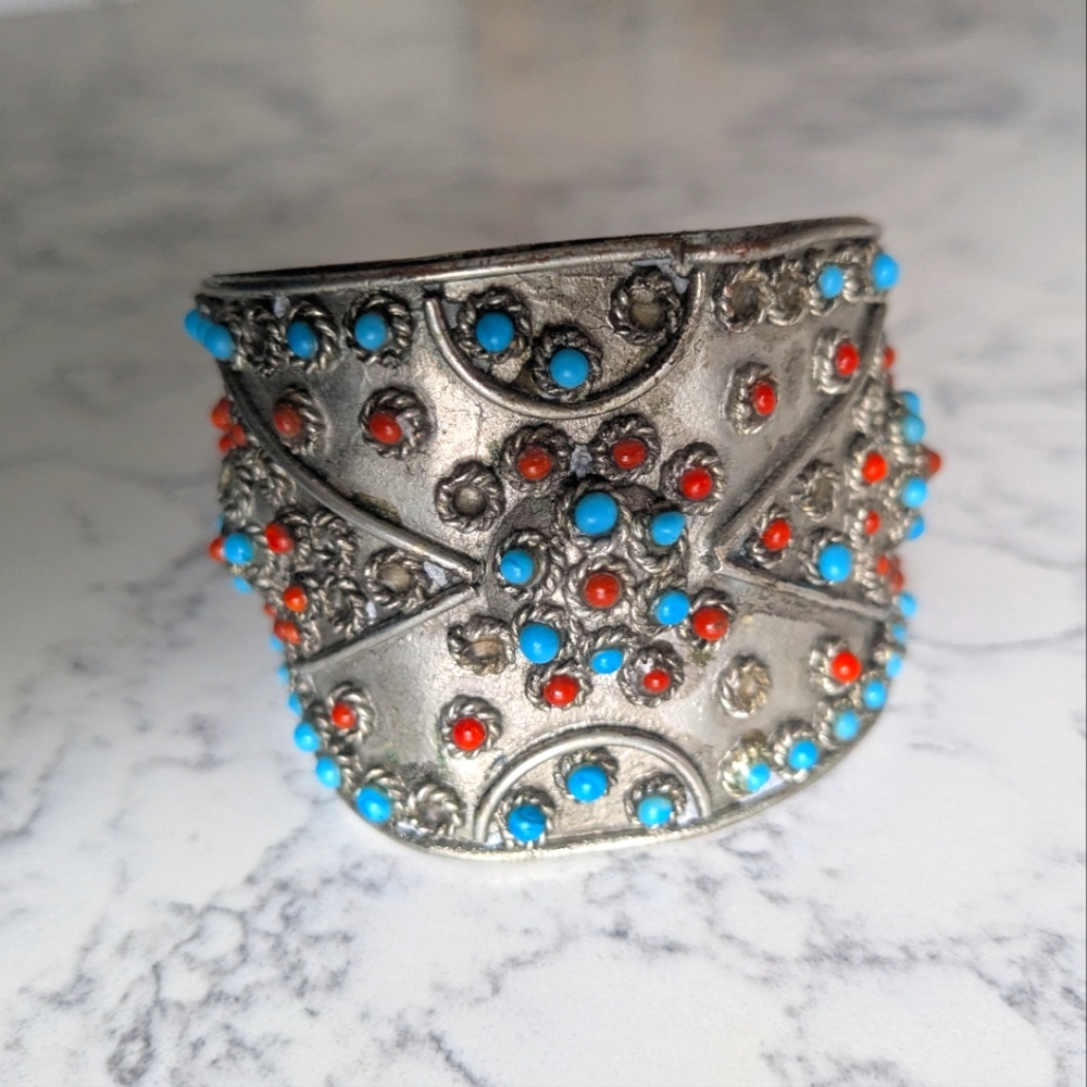 Vintage silver beaded cuff